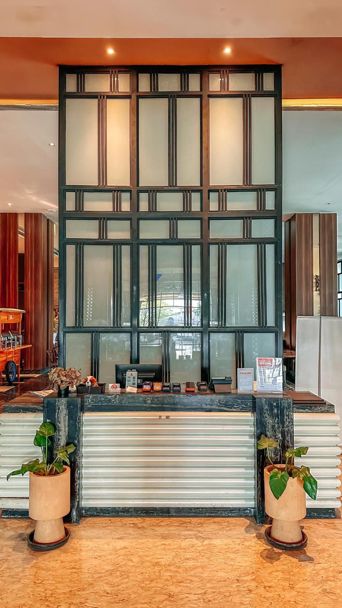 Swiss-Belinn Караванг Екстериор снимка
