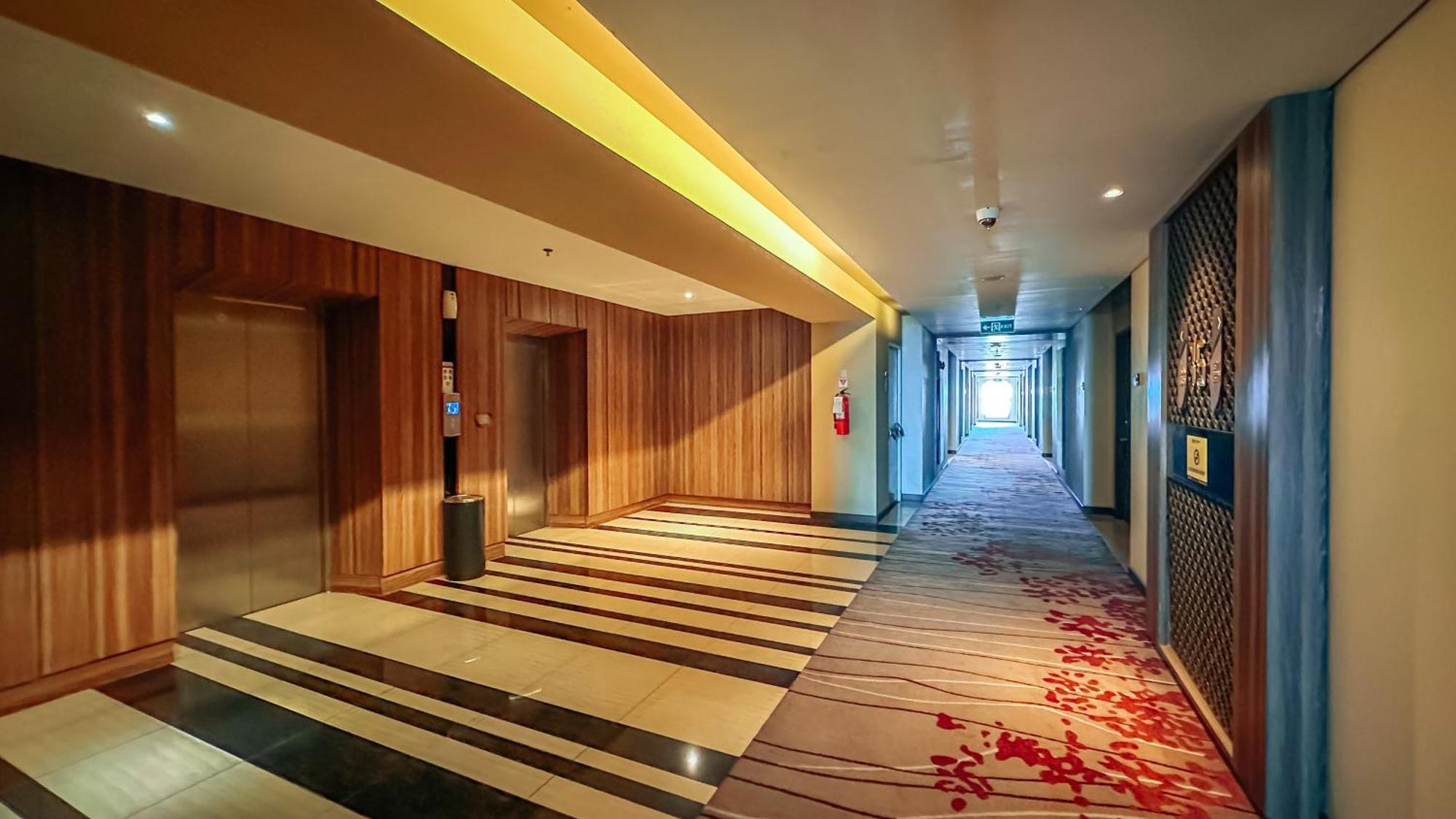 Swiss-Belinn Караванг Екстериор снимка