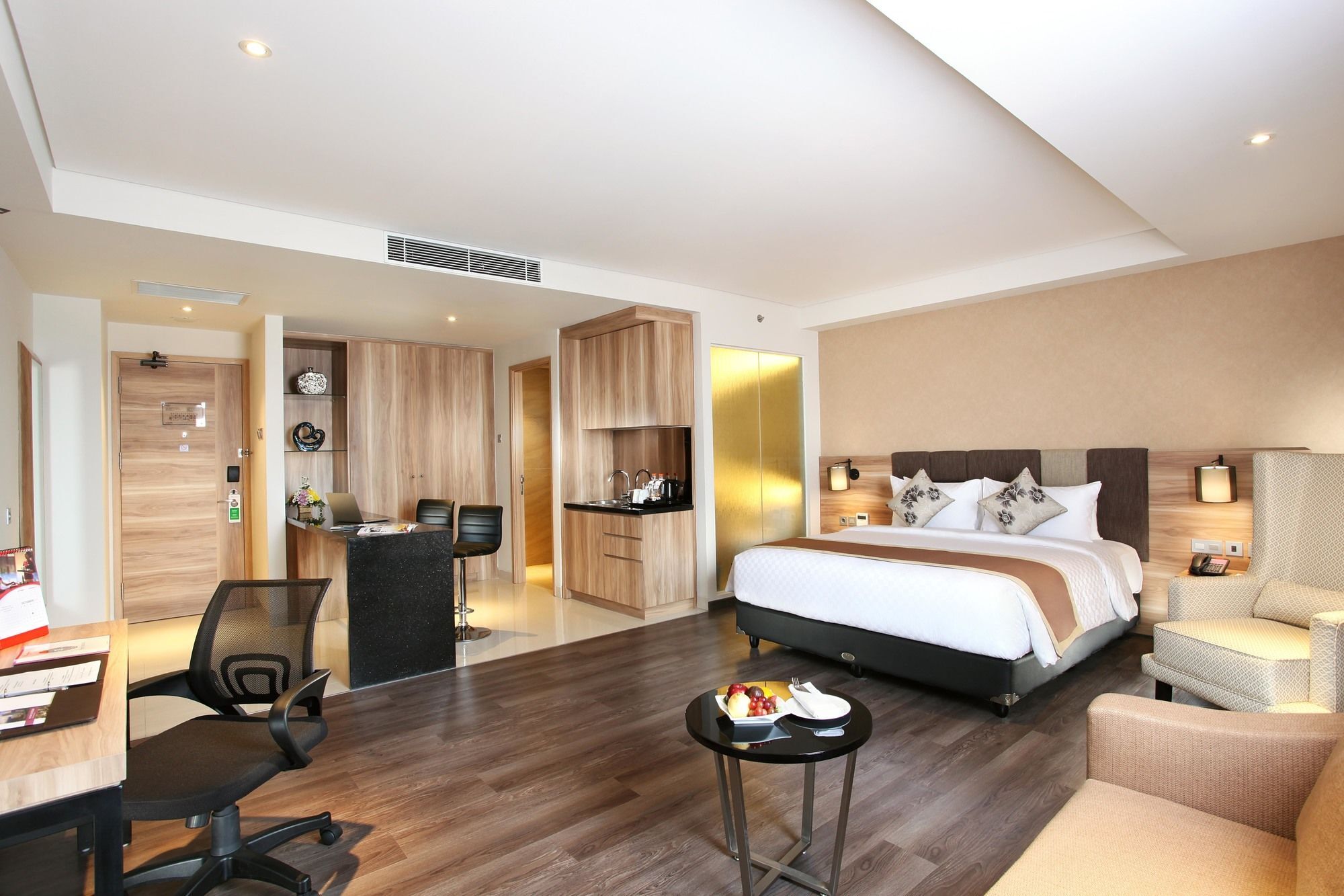 Swiss-Belinn Караванг Екстериор снимка